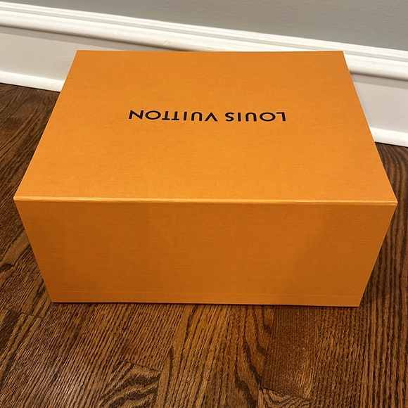 Louis Vuitton Yellow Gold Orange Blue Large Empty Gift Box - Picture 4 of 14
